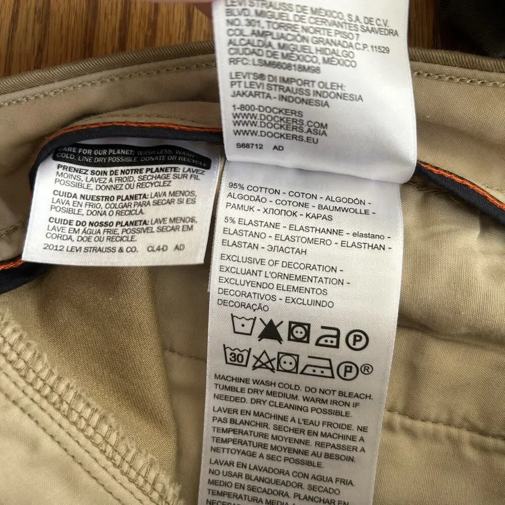Dockers Ultimate Chino Pant 50x30 B&T Tapered Fit Smart 360 Flex NWT $66